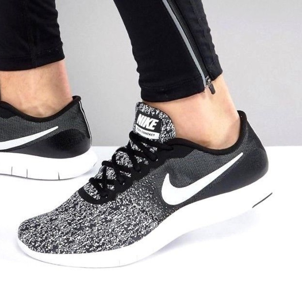 Nike Womens Flex Contact Training Running Shoes